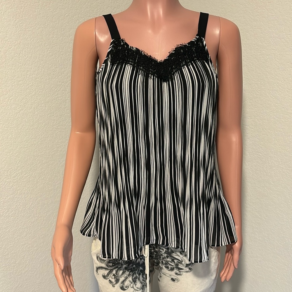 ROZ & ALI XS SHEER LAYERED BLOUSE